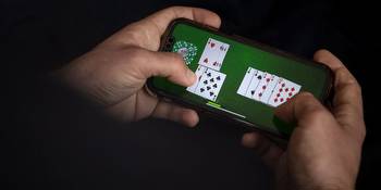 Mobile casinos are getting popular: 4 reasons why