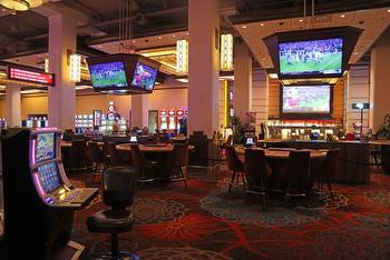 Ohio’s casinos and racinos take in $203 million of gambling revenue in July