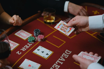 Online Casino Games: The Do's And Don'ts You Need To Know About