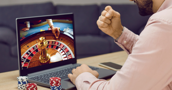 Online gambling can lower inhibitions more than gambling in a brick-and-mortar casino