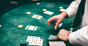 Playing Online Blackjack at Live Casinos: A Comprehensive Guide