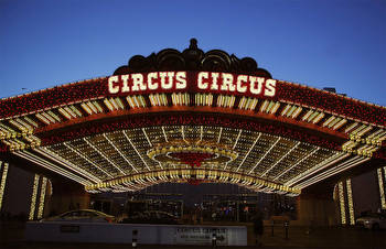 Police: No shots fired at Circus Circus on Las Vegas Strip