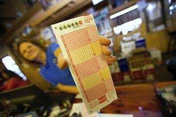 Powerball jackpot rises to $620 million; million-dollar Brooklyn ticket hits for second-place winner