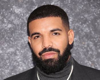 Rap Legend Drake, Worth $260Million, Loses His Mind After Twitch Star Scores $2.2Million Jackpot