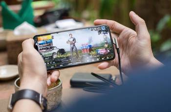Smartphone Gaming Will Take Over Console Gaming Eventually