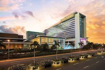 Solaire casino the star for Bloomberry