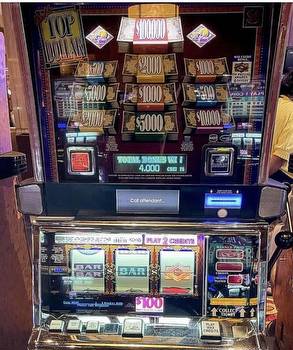 Someone Won $400,000 On A Slot Machine At Lake Charles Casino