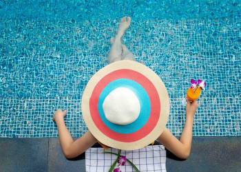 Sun City: The best resort pools in Las Vegas for summer, fall getaways