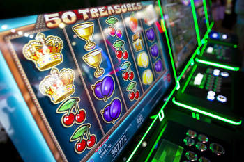 The Benefits of Playing Slots Online