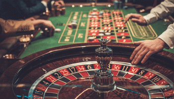 Top 10 psychology tricks used by casinos & online casinos