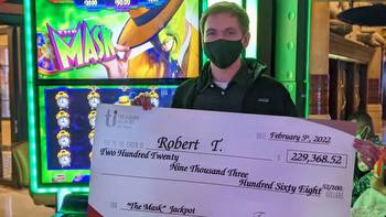 Tourist Who Unknowingly Won $229,000 In Las Vegas Slot Machine Finally Gets His Winnings