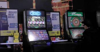 UK to toughen gambling rules for smartphone era