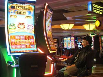 U.S. casinos report best month ever, taking in $5.3 billion from gamblers