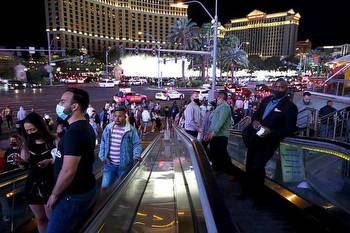 Vegas hitting jackpot as pandemic-weary visitors crowd back
