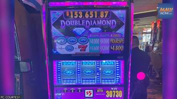Vegas visitor from Hawaiʻi wins $153K jackpot playing slots at the Fremont