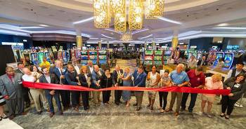 Walker’s Bluff Casino Resort opens
