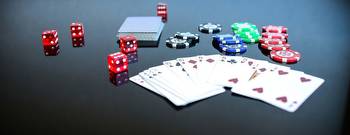 What is the difference between no deposit bonus and no wagering casino bonus
