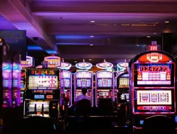 What Makes Online Slots So Popular?