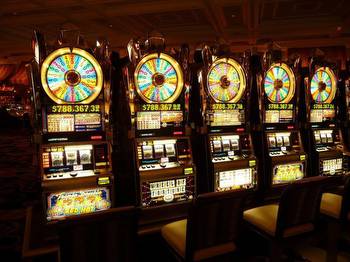 Where can you play slot machines in London?