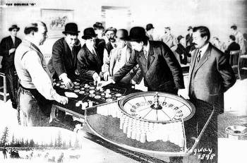 Who invented online gambling?