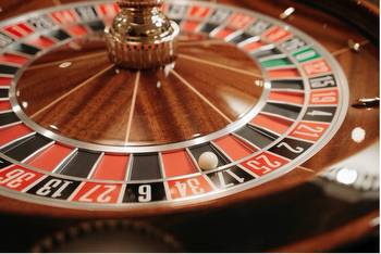 Why is online roulette the fastest growing industry in casinos?