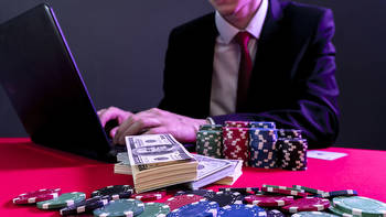 Why online casino operators are switching to cryptocurrency