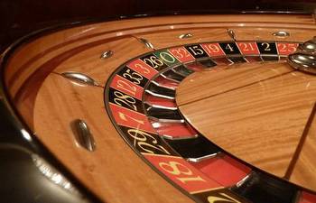 Why Online Casinos Are All About the Experience, Not the Tech