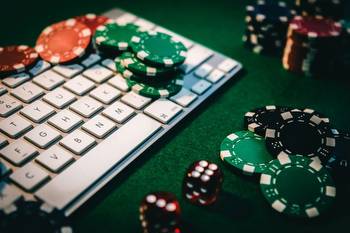 Why Playing With Live Dealer Its More Fun?
