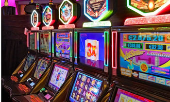 Why Polish Casinos Offer Demo Slot Machines?