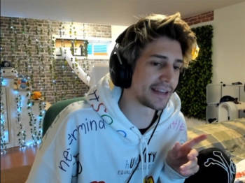 xQc claims some gambling sponsorships are 'fantasy... fake' when it comes to how much Twitch streamers really spend