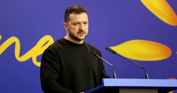 Zelenskyy restricts online casinos to curb troop gambling addictions