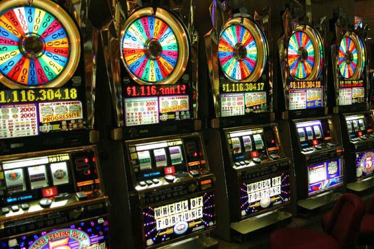 $1,200 slot jackpot threshold needs update 46 years later, gaming official says
