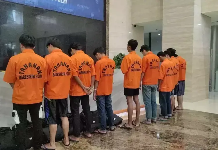 31 Suspects Arrested for Operating Online Gambling Sites