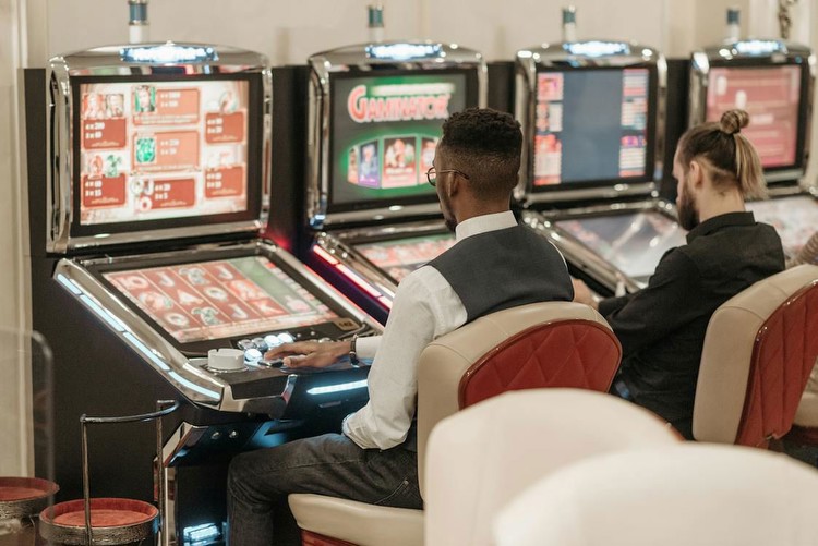 A Guide to Playing Big Payout Slots in 2024