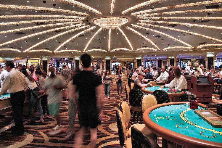 Allocation of Macau’s 6,000 gaming tables and 12,000 slot machines: winners and losers