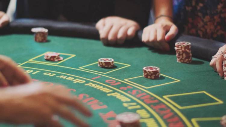 Click to play video: 'Virtually no controls over money laundering in B.C. casinos, commission told'