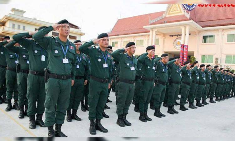Cambodian Police Raid Over 10000 Gambling Dens Nationwide