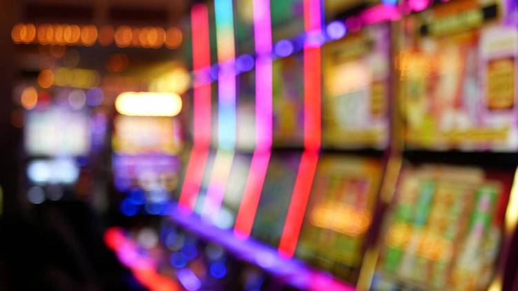 Casinos in Pennsylvania not ready to stop people from lighting up while gambling