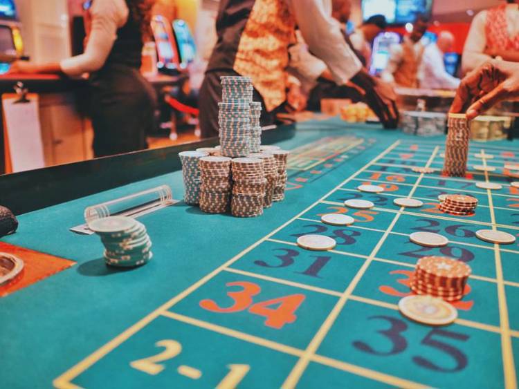 Crown Resorts Sydney finally opens casino floor