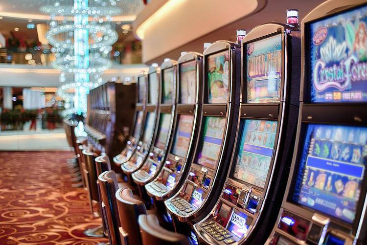 Five major differences between online and offline casinos