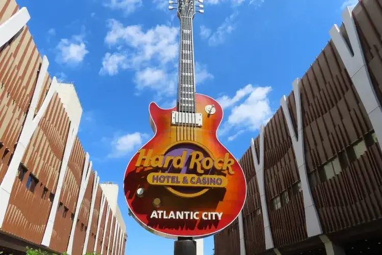 Hard Rock deal ends casino strike threat in Atlantic City