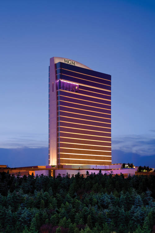 Hotel Review: Borgata Hotel Casino and Spa (★★★★)