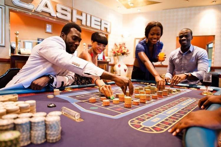 How Online Casinos Use Sounds and Colours to Make You Spend More