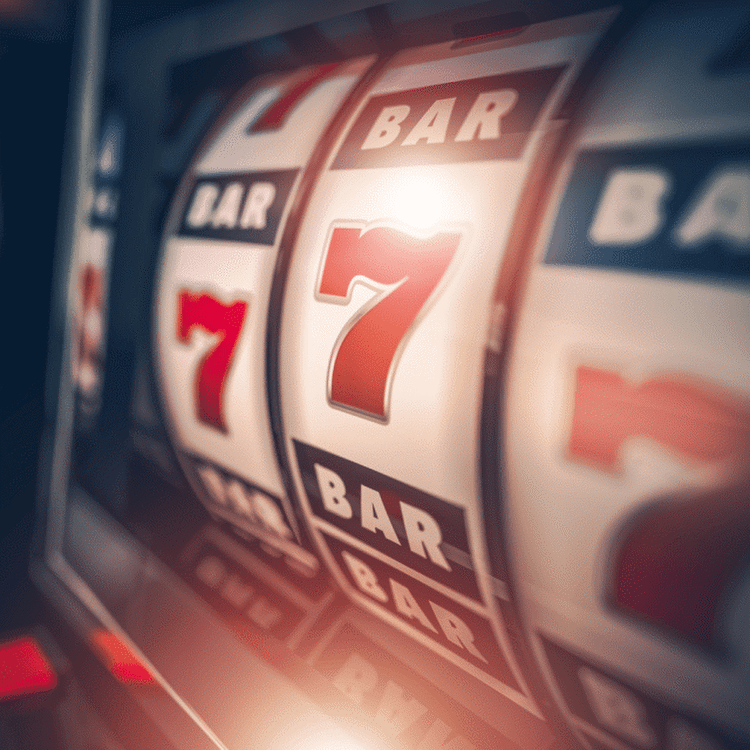 How Online Slots are Social and Popular