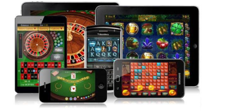How smartphones help online casinos offer more slots?