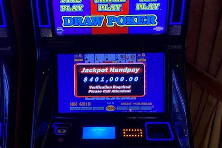 Jackpot hits at Caesars Palace in Las Vegas