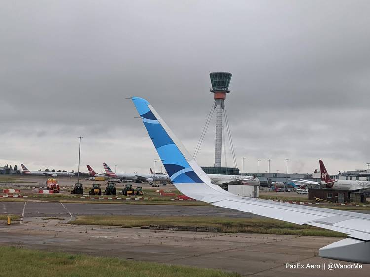 JetBlue snags second Heathrow slot