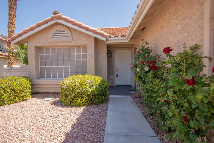 Las Vegas median home price: what you get for $363k