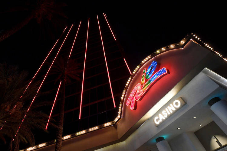 Las Vegas officer accused of robbing casino with department-issued gun
