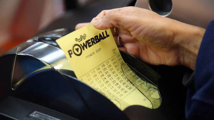Lotto: Two players win $500k each, Powerball jackpot grows to $14m